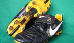 足球鞋最新爆料视频大全